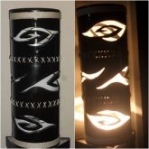luminária em rolo de papelão